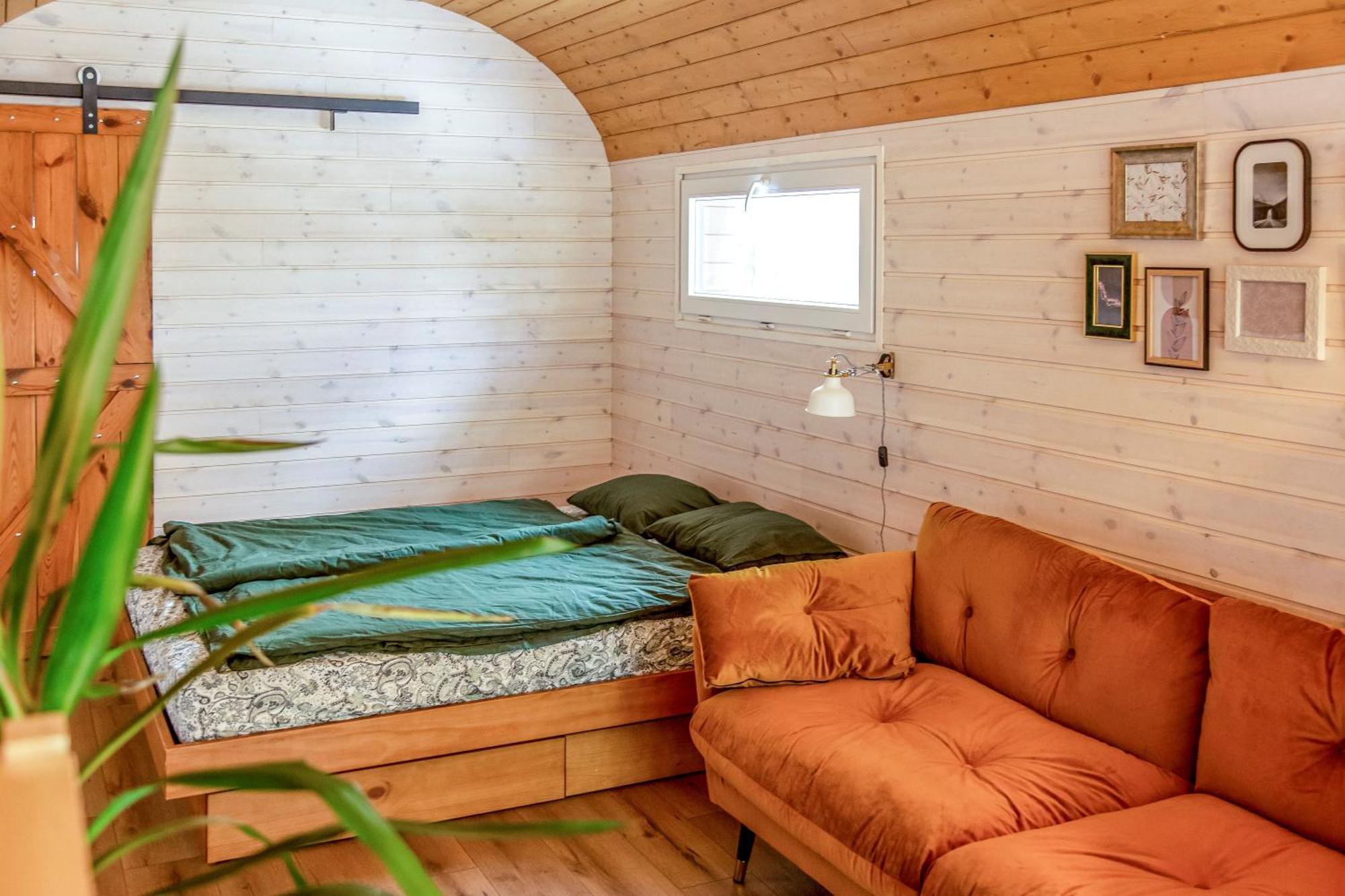 Будинок відпочинку Kisvacok Tiny House